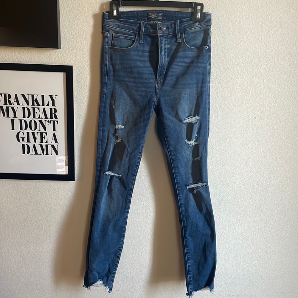 Distressed Abercrombie skinny jeans